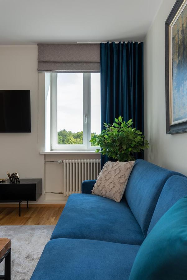 טרטו Old Town Luxury Penthouse Apartment With Emajogi View מראה חיצוני תמונה